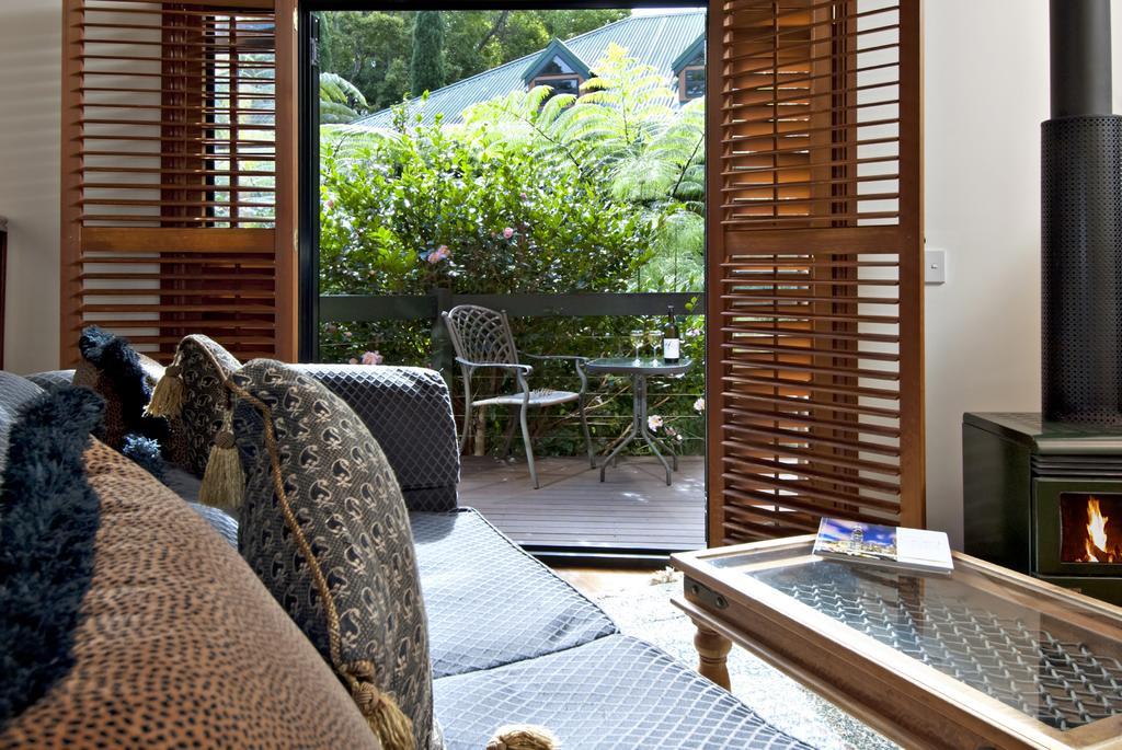 Escarpment Retreat & Day Spa For Couples Mount Tamborine Exterior photo